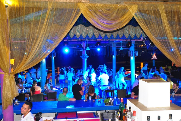 Saturday Night Fever At Edde Sands